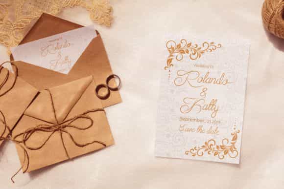 Adelyne Classic Pen Calligraphy Font Image 2