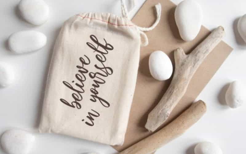 Walentiny Handwritten Script Font Image 2