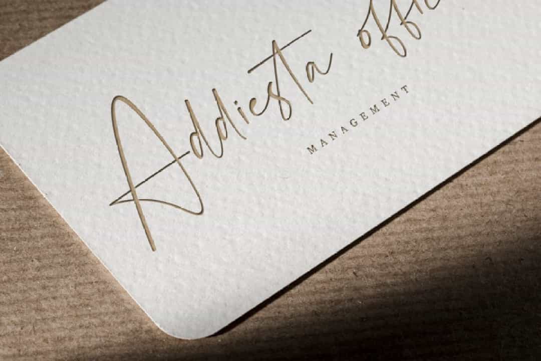 Postless Handwritten Script Font Image 3