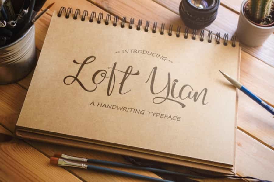 Luxurious Brush Font Image 2