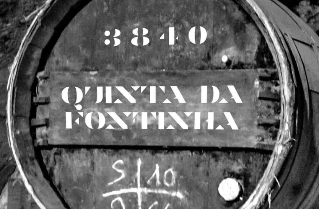 Vinho De Amora Font Image 3
