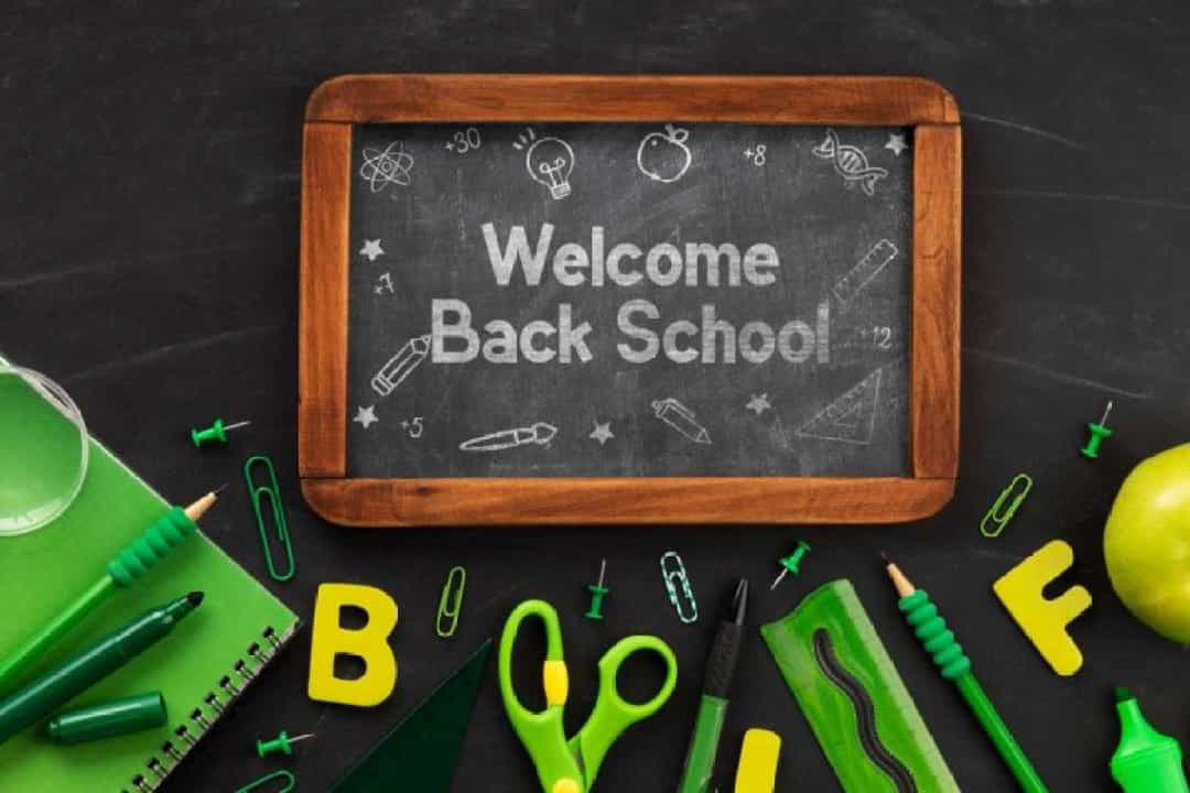 Kinder School Font Image 2