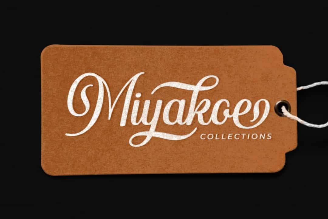 Blacklunar Font Image 2