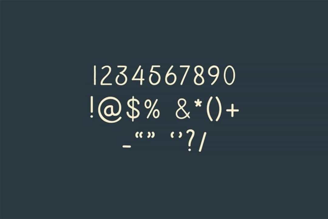Caparison Font Image 3