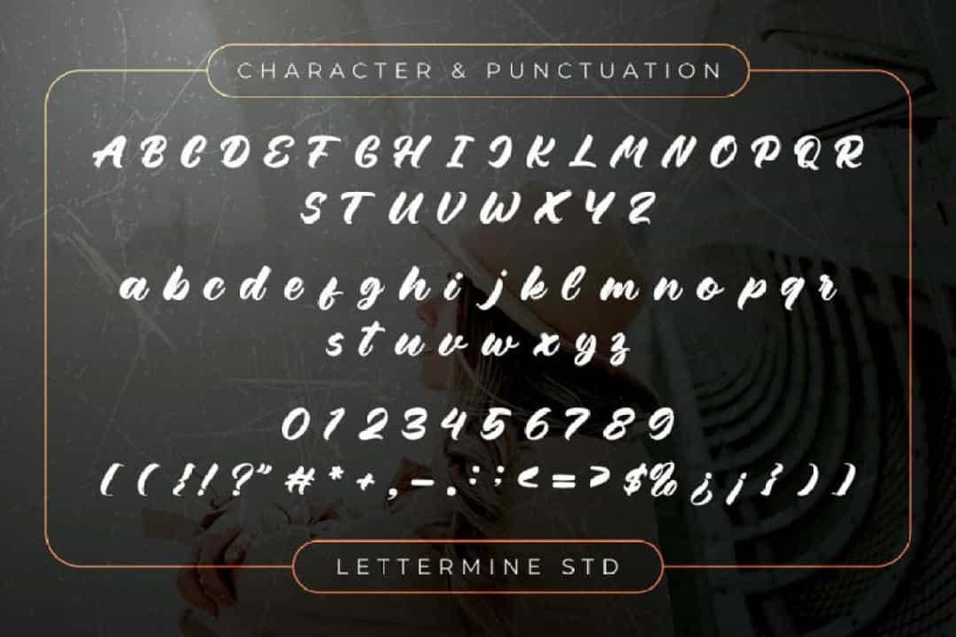 Rosemaly Font Image 3
