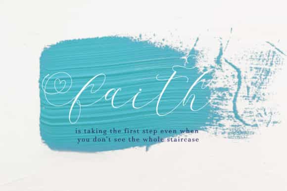 Latia Calligraphy Font Image 3