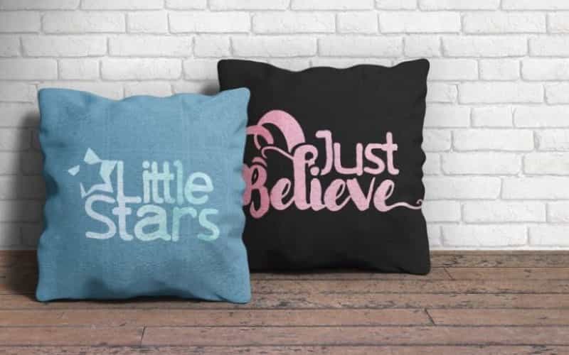 Little Stars Brush Font Image 3