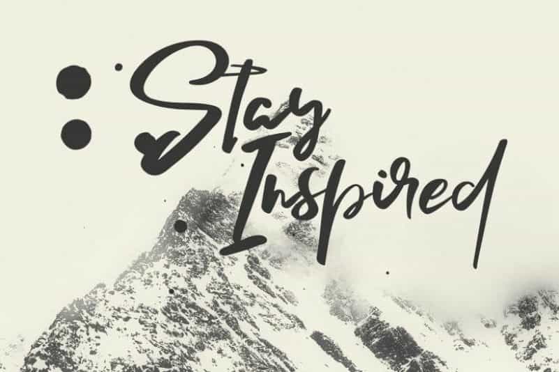 Lelushka Script Font Image 2