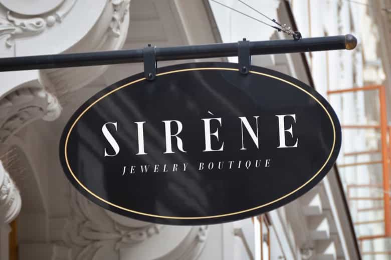 Shorelot Font Family Image 2