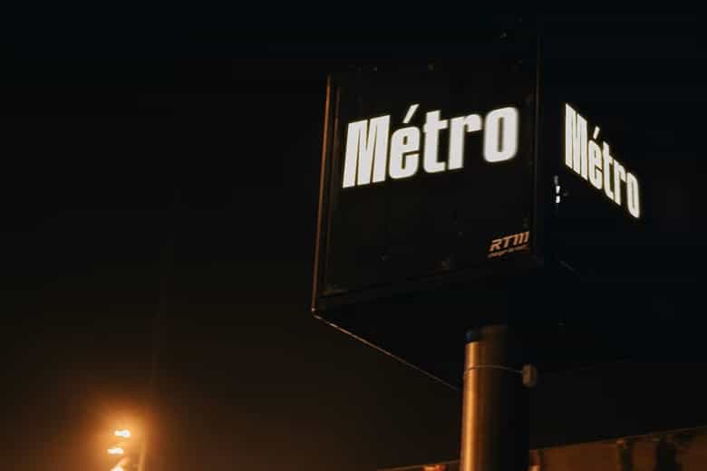 Metroway Font Image 2