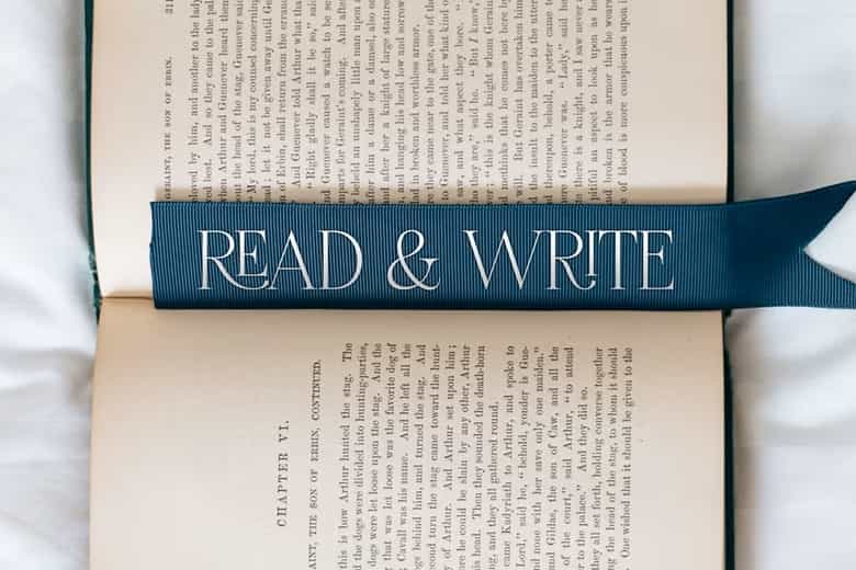 Ristford Font Image 2