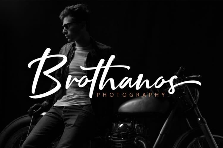 Mottingham Script Font